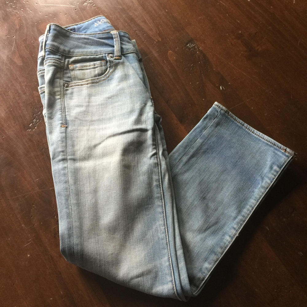 American Eagle artist crop jeans