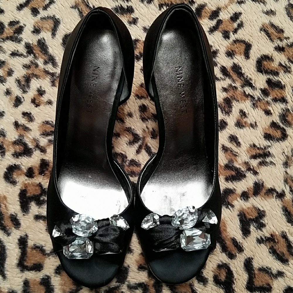 Black heel