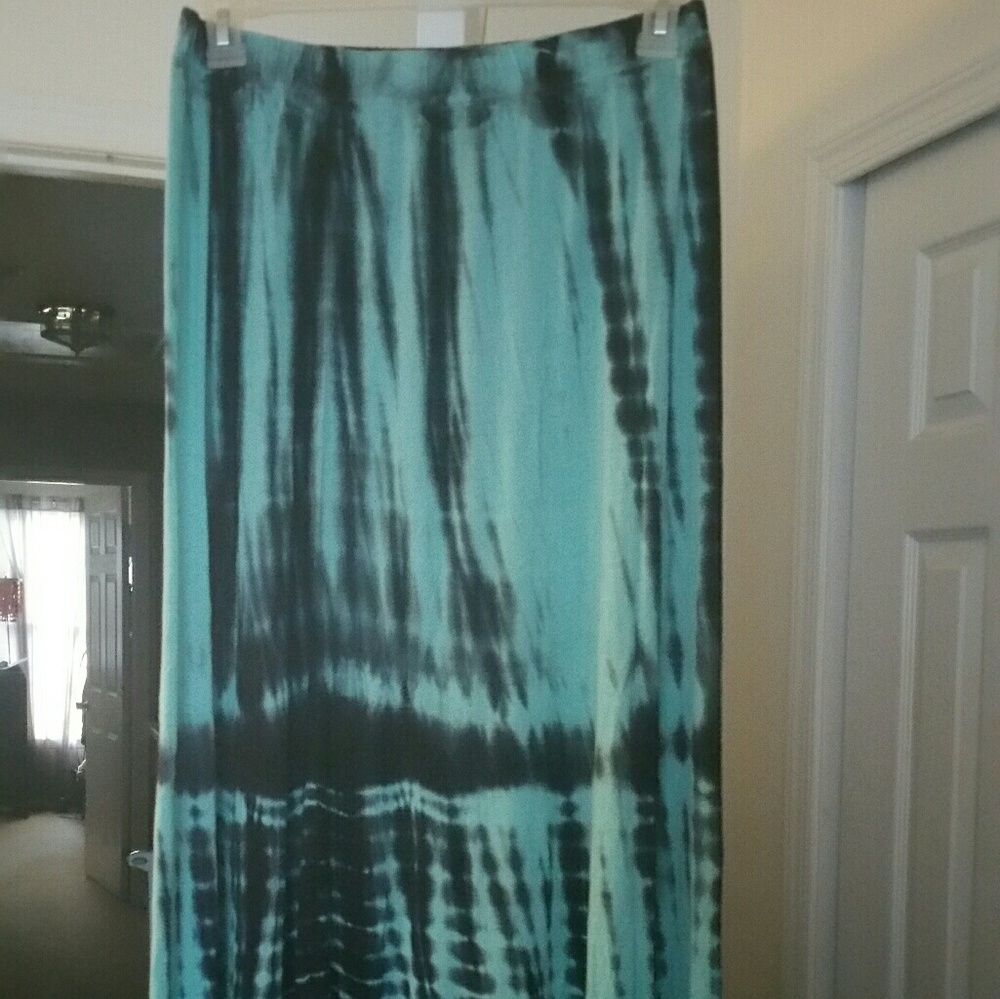 Maxi skirt