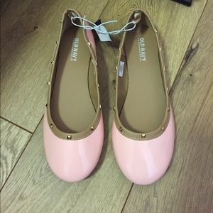 NWT Pink & Gold Flats