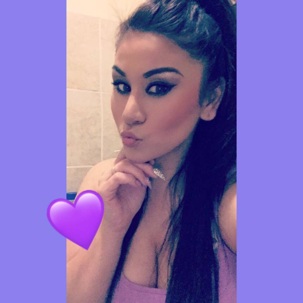 Meet your Posher, Stephanie