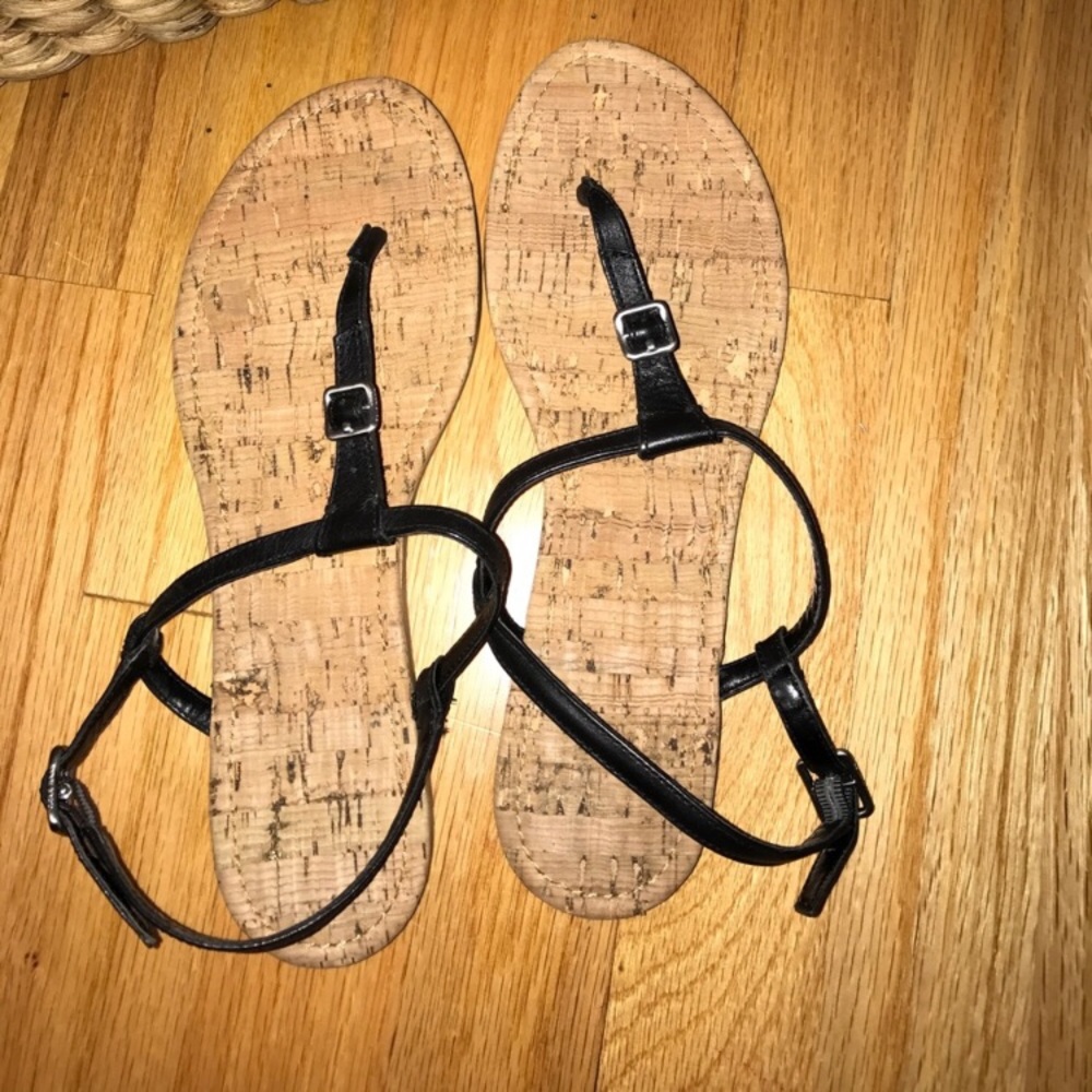 Cole Haan flat thong sandals