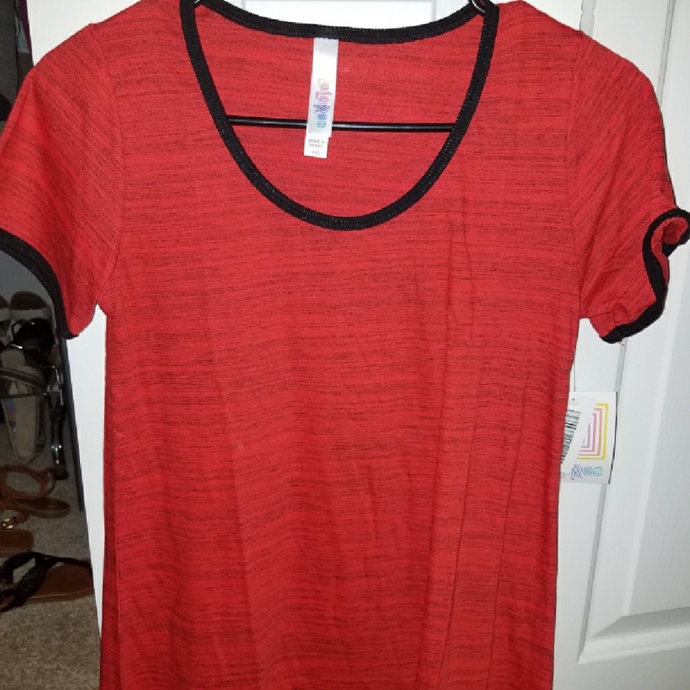 LuLaRoe Classic T