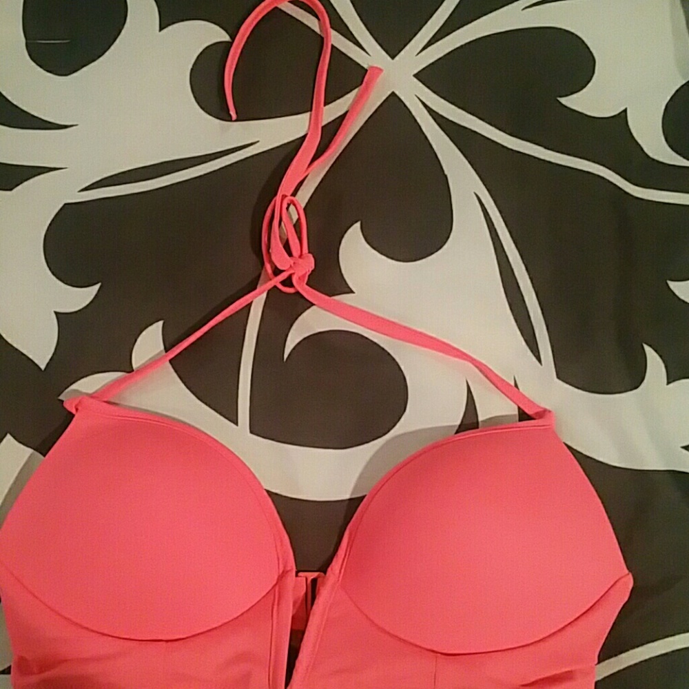 New victoria secret bathing suit top coral med