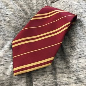 Harry Potter Gryffindor Tie
