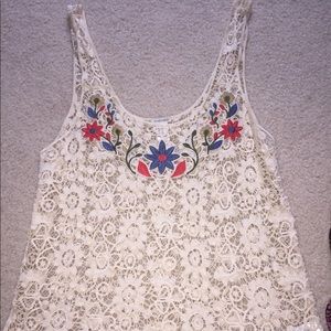 Lace flowered tank