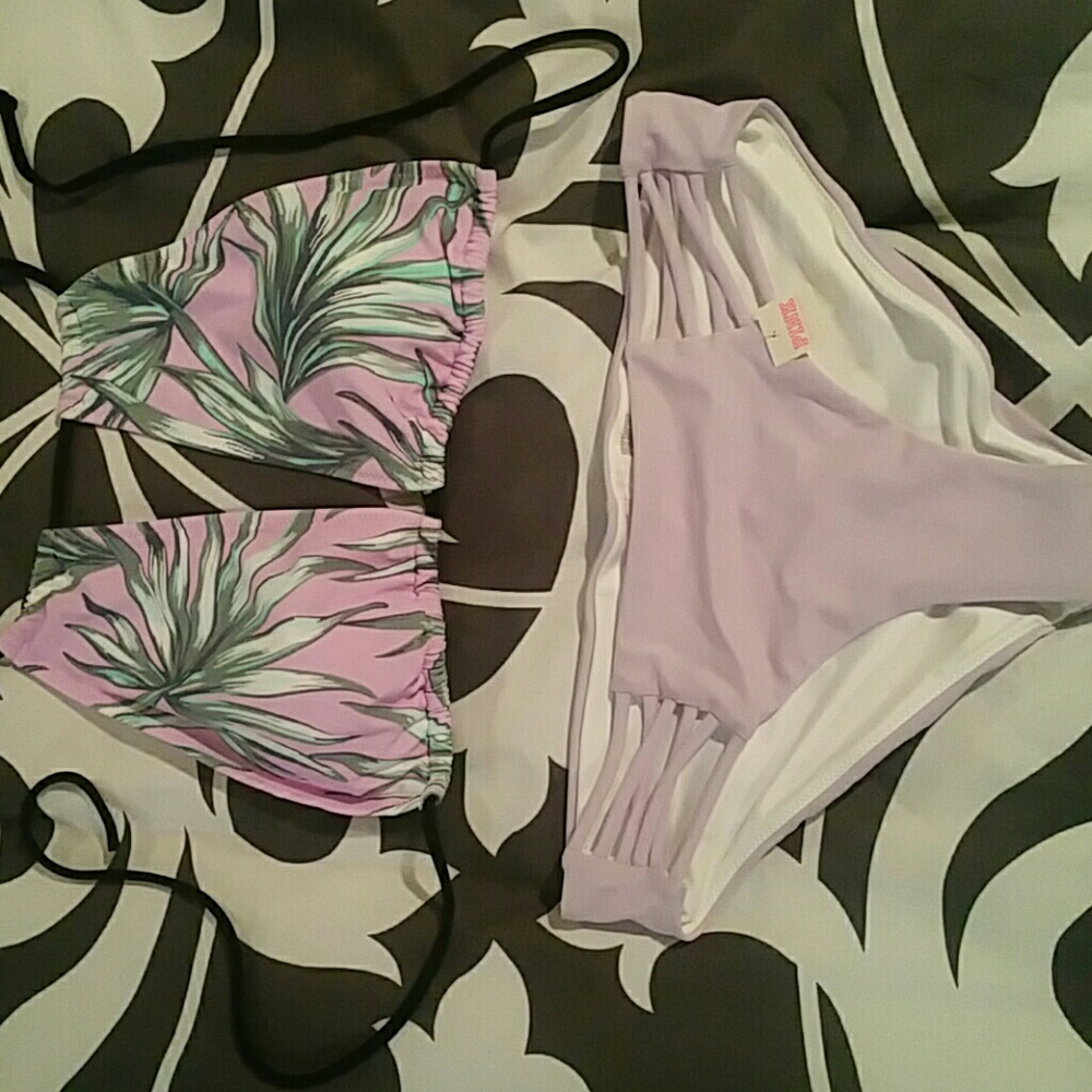 Victoria's Secret lavender tank med bottoms small