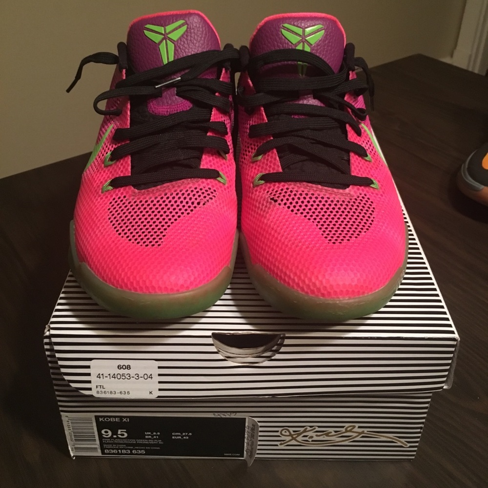 Men's sneakers