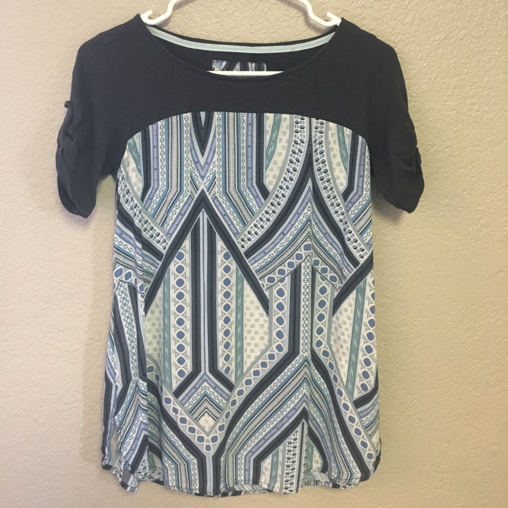 Meadow Rue Anthropology size XS super cute top.