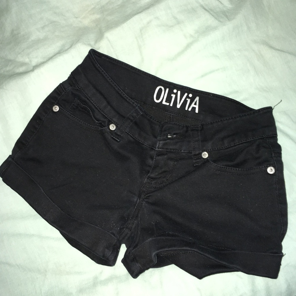 Delia's Olivia Shorts