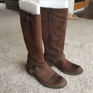 Very nice pair boots