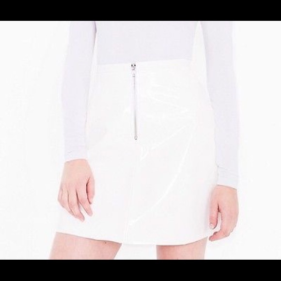 NEW American Apparel Zip front white vinyl skirt m - Picture 2 of 5