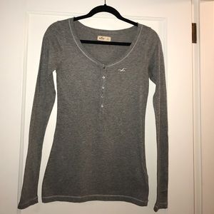 Grey Hollister top