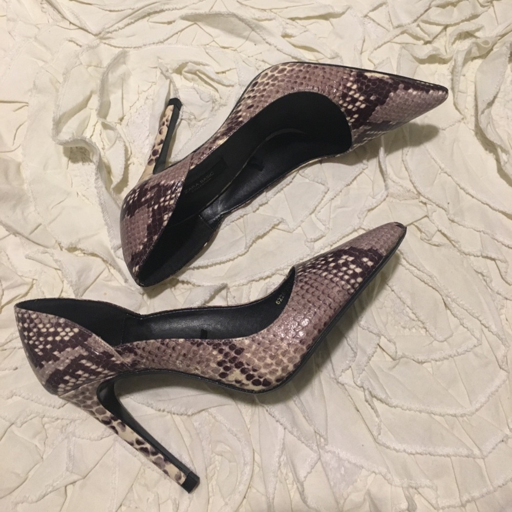 Zara Snake Skin Pumps