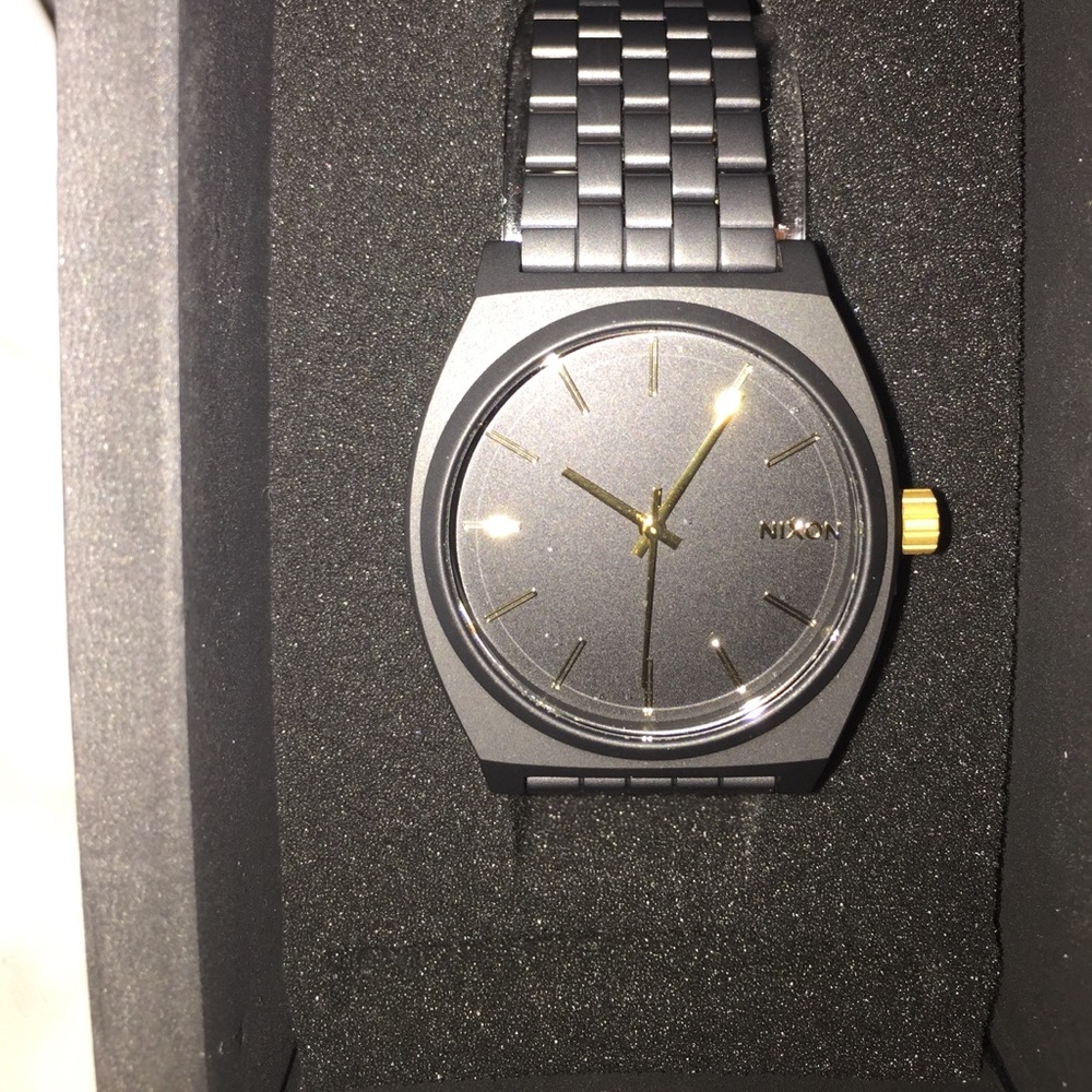Nixon Matte Black Watch *Never Worn*