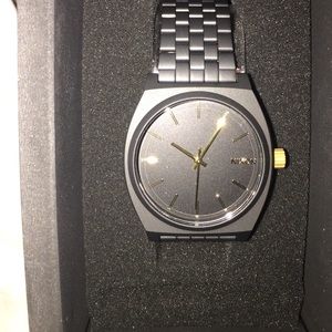 Nixon Matte Black Watch *Never Worn*