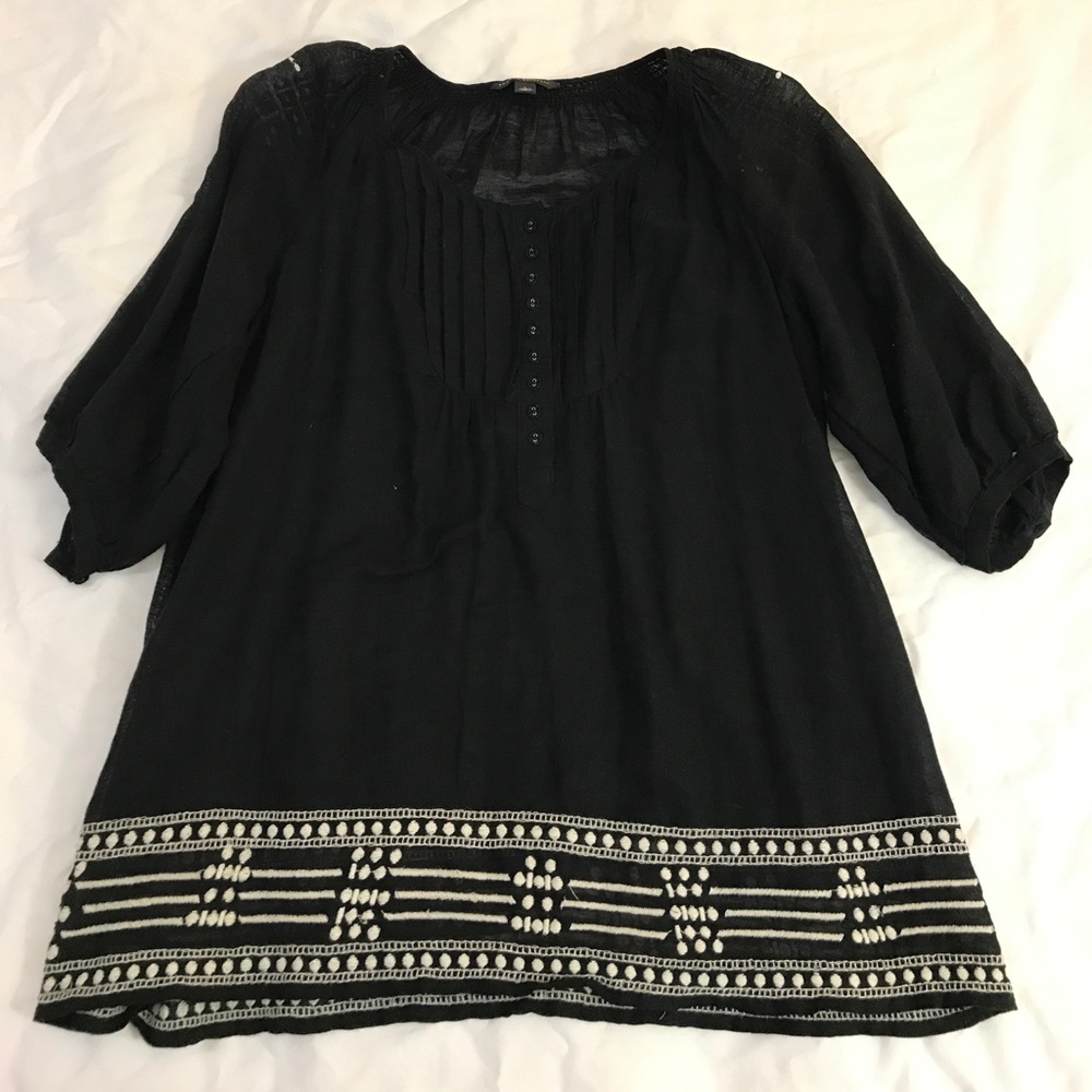 Banana Republic Embroidered Boho Tunic. Black Sz L