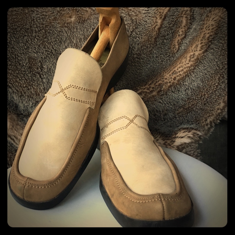 Vintage suede leather loafers by Bally