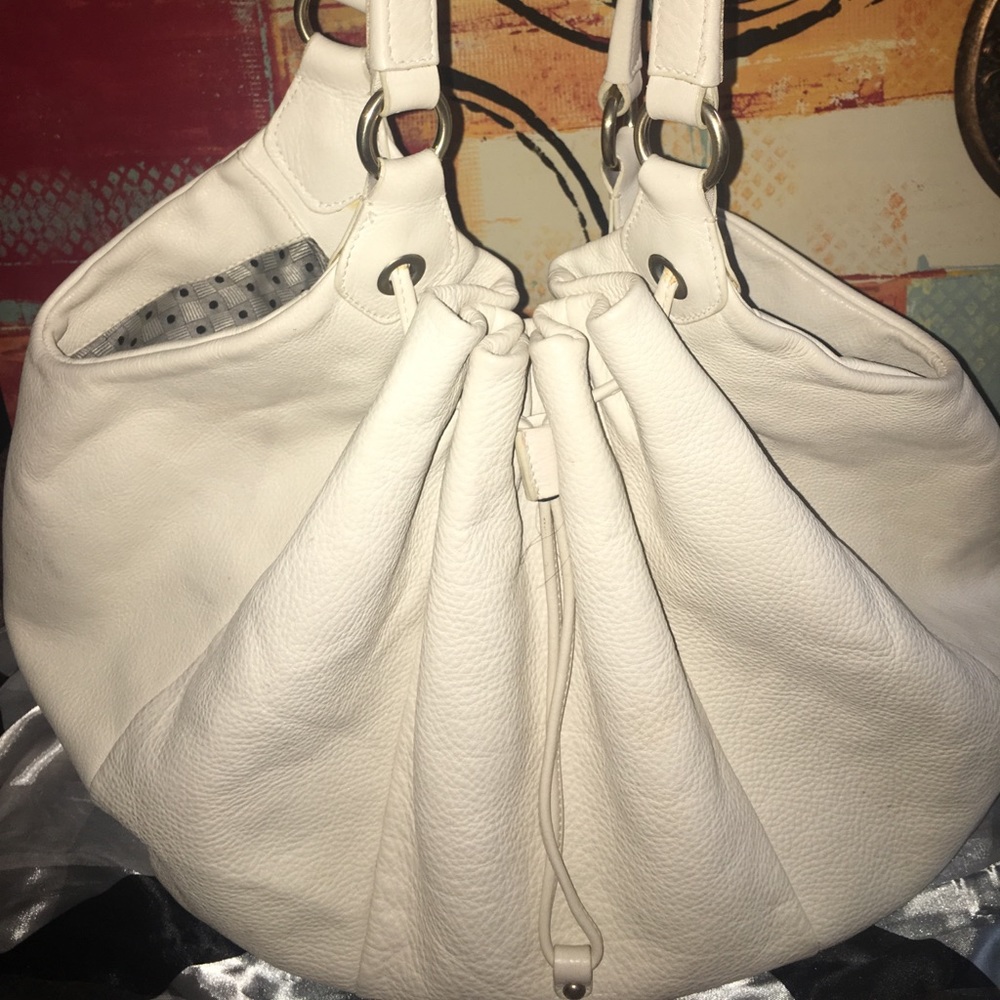 Cream Handbag-FURLA