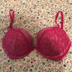 Victoria's Secret Very Sexy Push Up