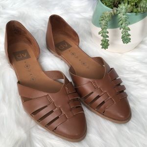 DV by Dolce Vita Raven D’Orsay Pointed Toe Flats