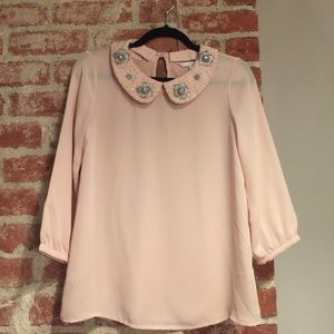 Pink long sleeve with Peter Pan jeweled collar 🍍