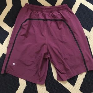 Men's Lululemon Pace Breaker sorts sz M maroon