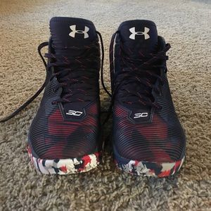 CURRY 2.5 BASKETBALL SHOES