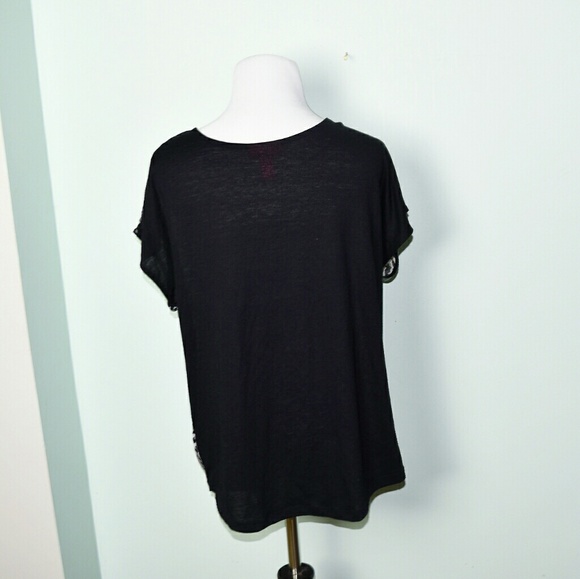 Gorgeous Leopard Print Flowy Blouse - Picture 2 of 2