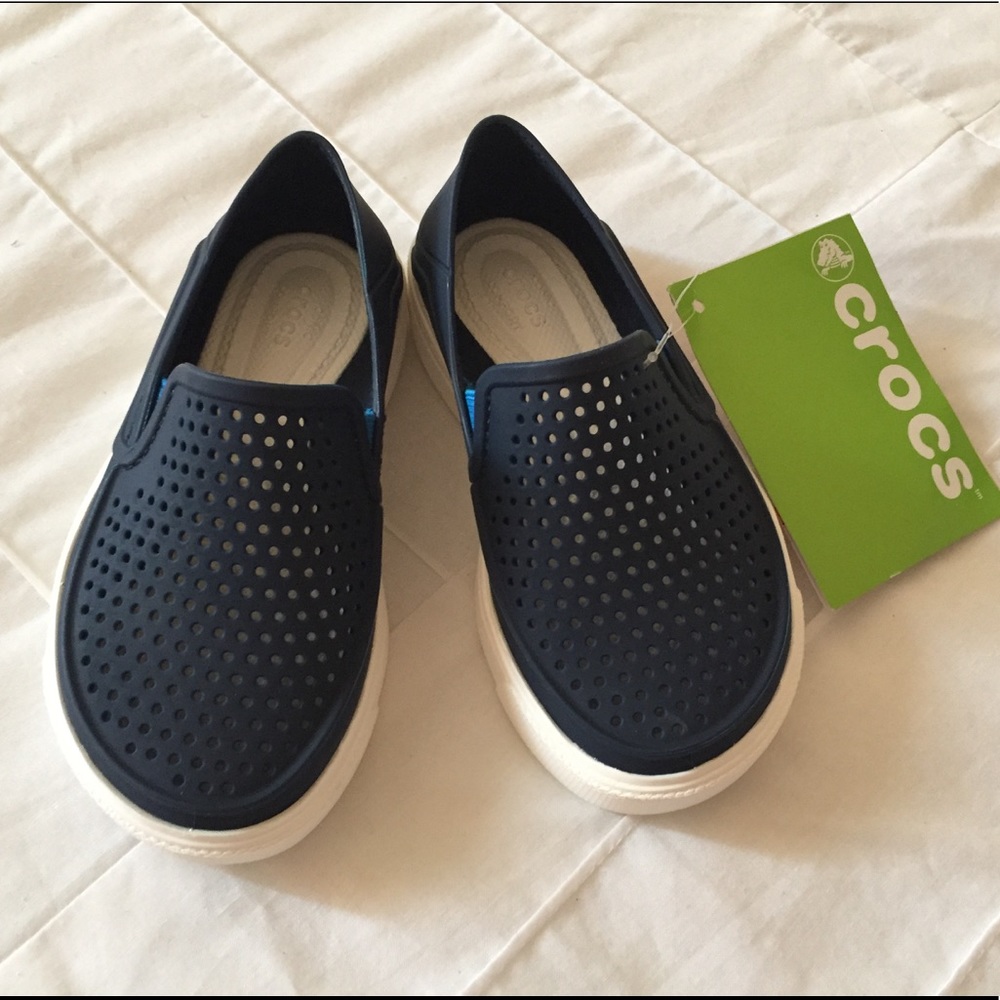 Brand NWT Toddler Crocs Slip-On Sneakers, Size 8.