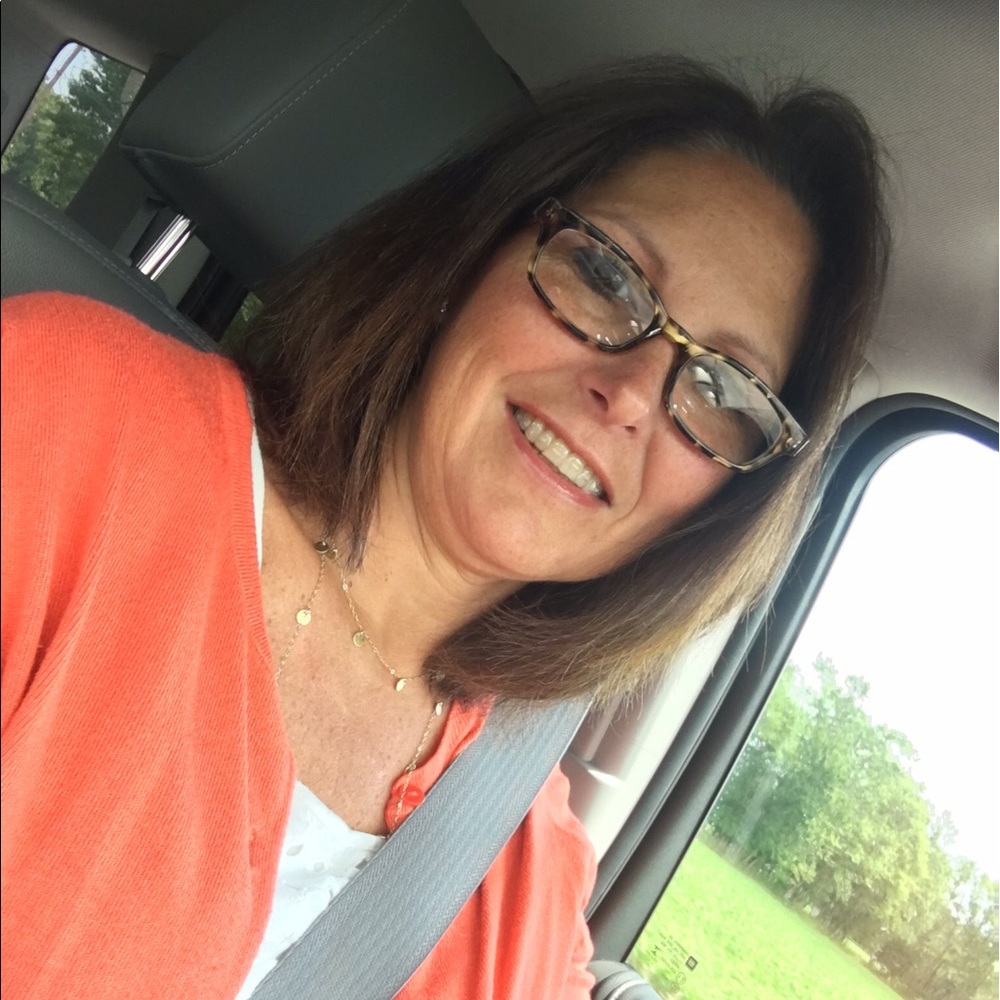 Meet your Posher, Donna