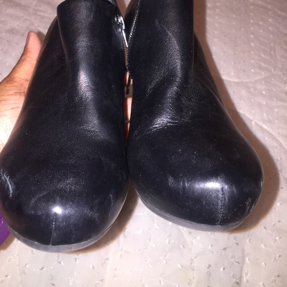 Leather bootie - Picture 6 of 6