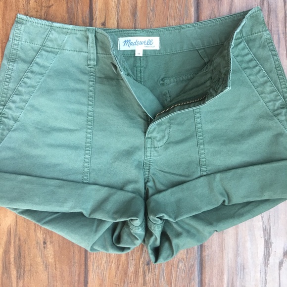 Madewell Pants - Madewell Fatigue Shorts Green Size 24