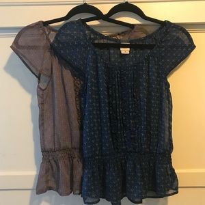 Bundle!! 2 Mossimo tops!