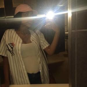 Meet your Posher, Tania