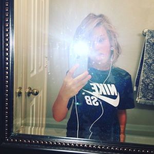 Meet your Posher, Hunter