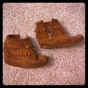 Little girl moccasins shoes size 8