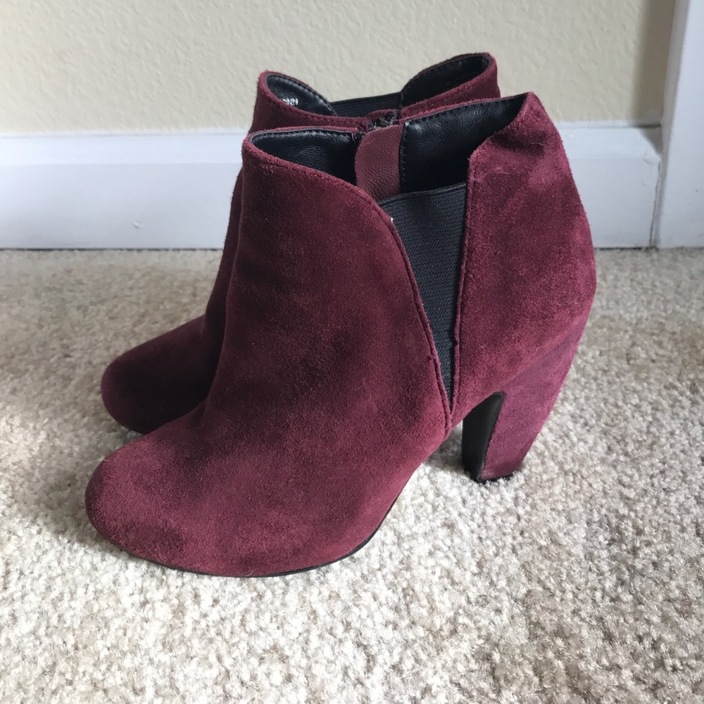 CLOSET CLEAN OUT! Steve Madden booties