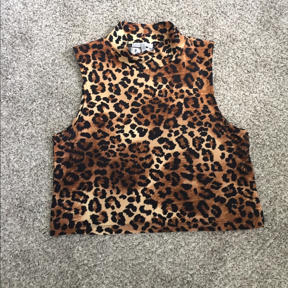 ✨PRICE DROP✨ Charlotte Russe Cropped Top