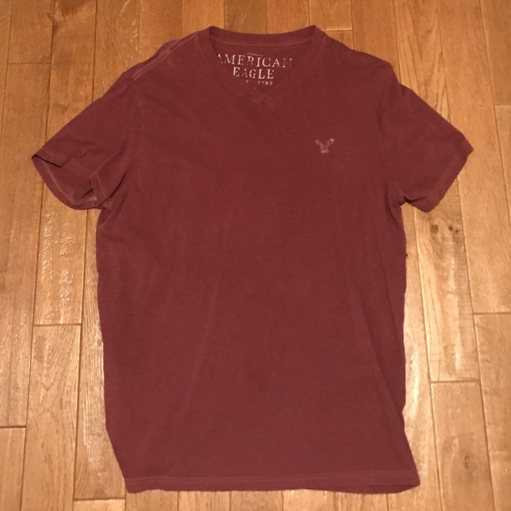 Maroon American Eagle V-neck