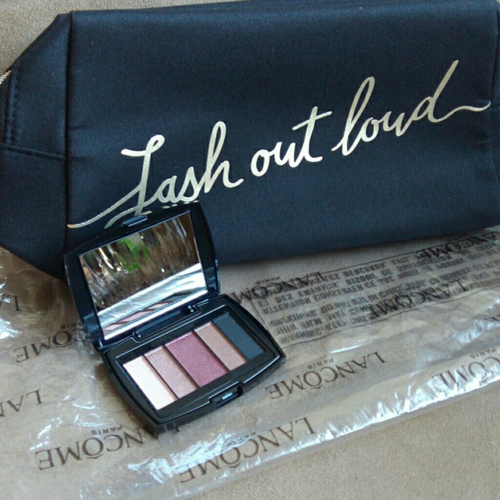 Lancome eyeshadow and cosmetic bag in season