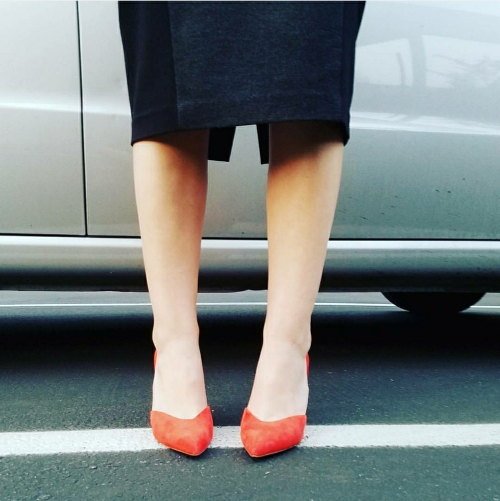 SOLD Two tone long CAbi pencil skirt