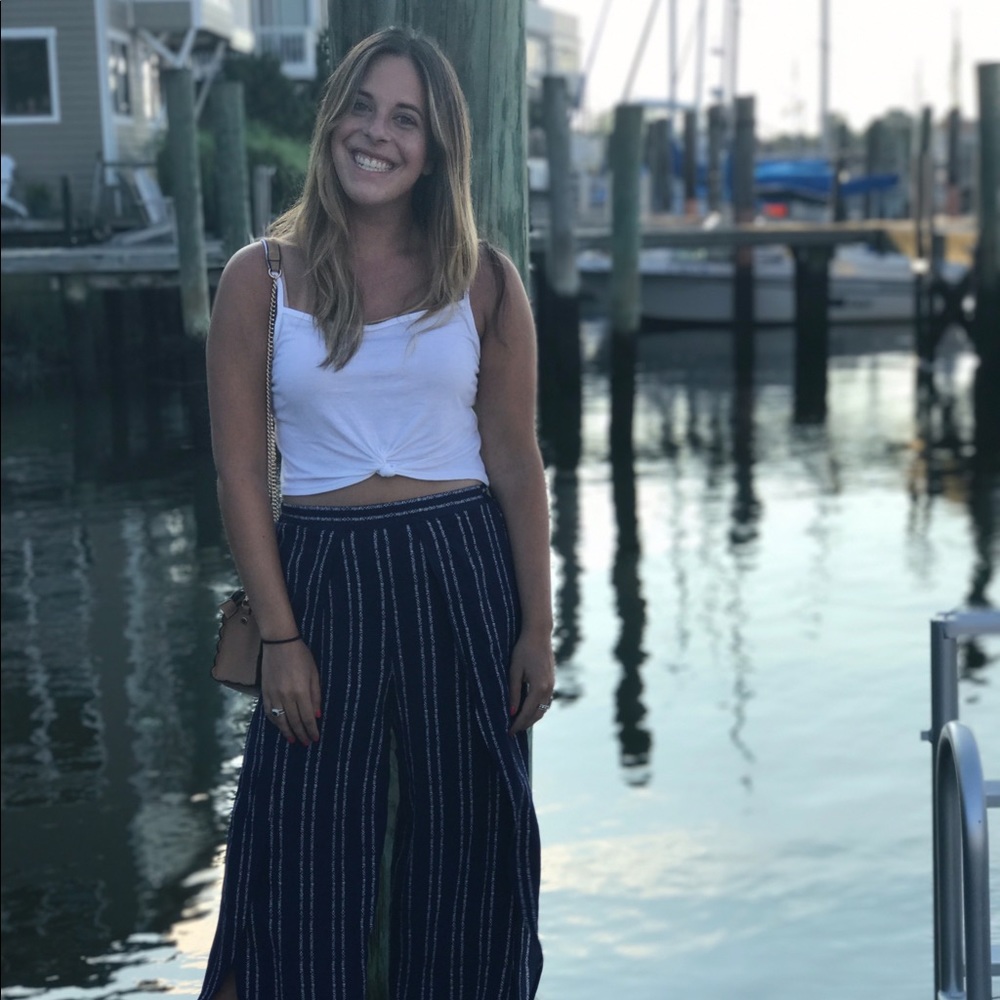 Meet your Posher, Julie