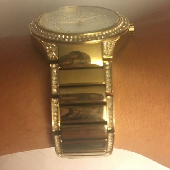 Michael Kors Pavé-Embellished Gold Tone Watch - Picture 3 of 3