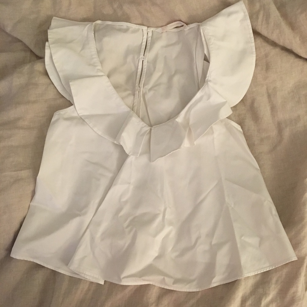 zara white ruffled v neck short sleeve top