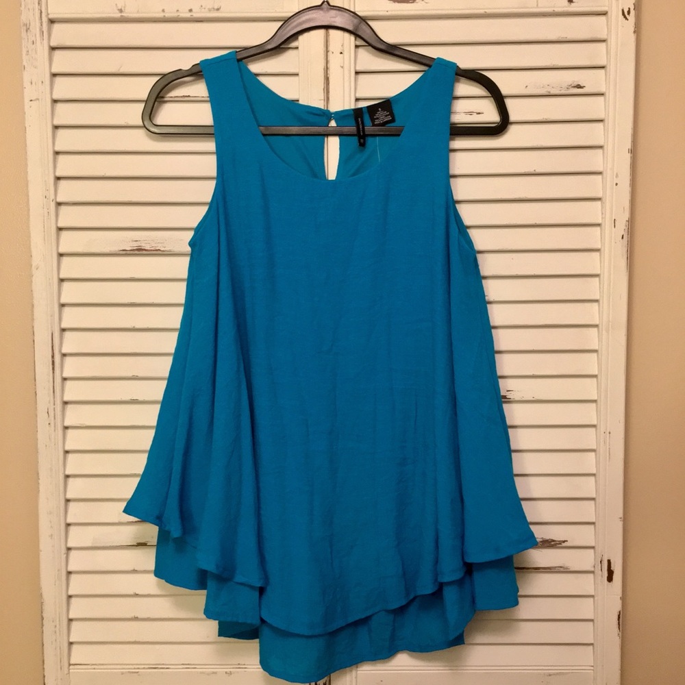 Women's Blue Flowy Layered Tank