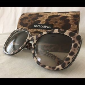 Dolce & Gabbana DG4233 woman's sunglasses