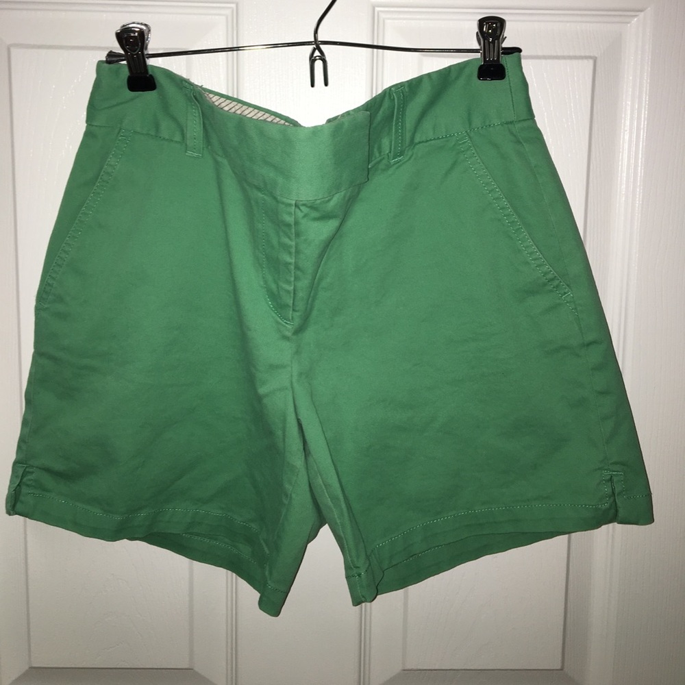 Cute green shorts! Longer length LOFT shorts