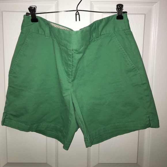 Cute green shorts! Longer length LOFT shorts - Picture 1 of 3