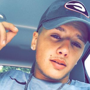 Meet your Posher, Dillon